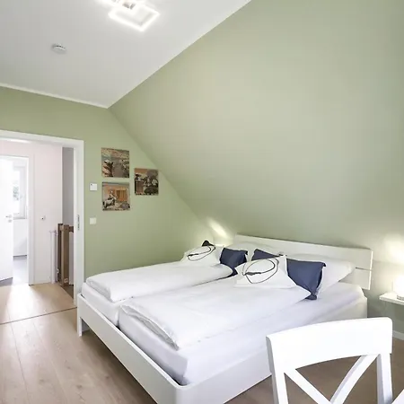Ferienhaus Snueues Hues 2